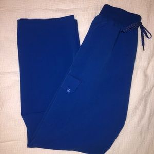 Scrubs- Jaanuu 4 Pocket Relaxed Essential Pant